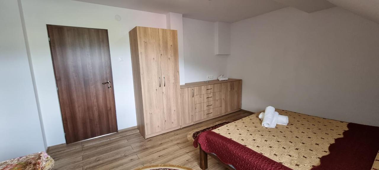 Karacsony Guest House Lunca de Sus Exterior foto